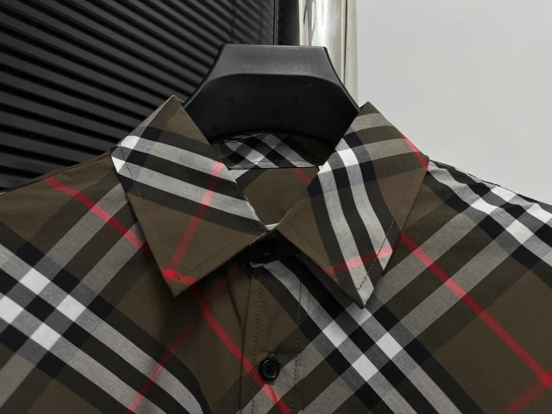 【 1:1】 【Burberry】 24ss New Arrival 100% ， Wear-Resistant 。 ， ， ， 。 Size：S-XL
